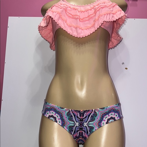 victoria secret  Ruffled Bikini Top with Patterned‎ Bottom zs M - Picture 8 of 16